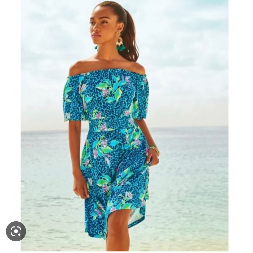 Beautiful Lilly Pulitzer off the shoulder midi dress